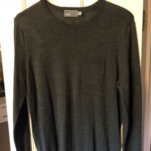 Vince. Light Sweater